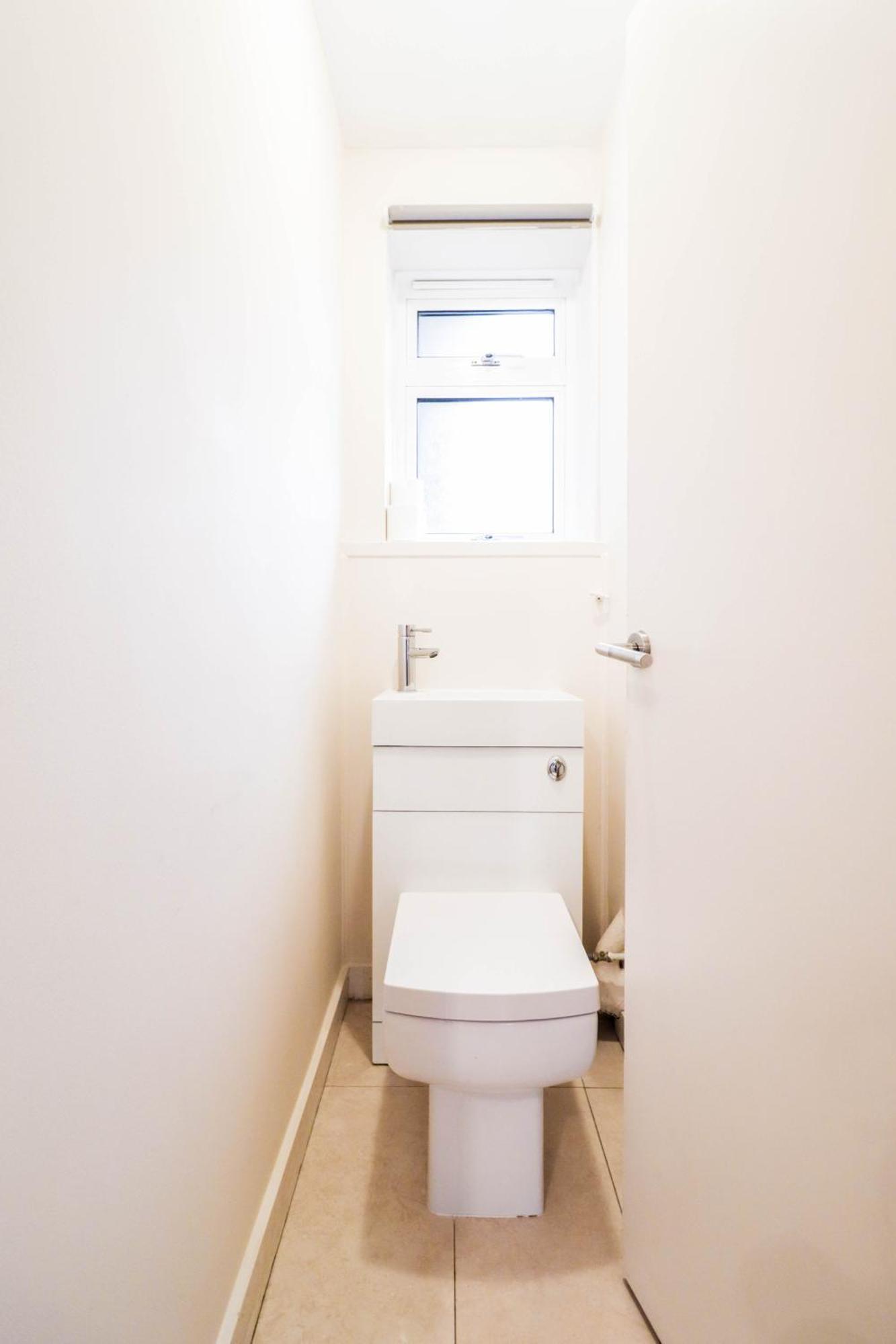 Bright And Well-kept 2 Bed Flat! Russell Square Appartamento