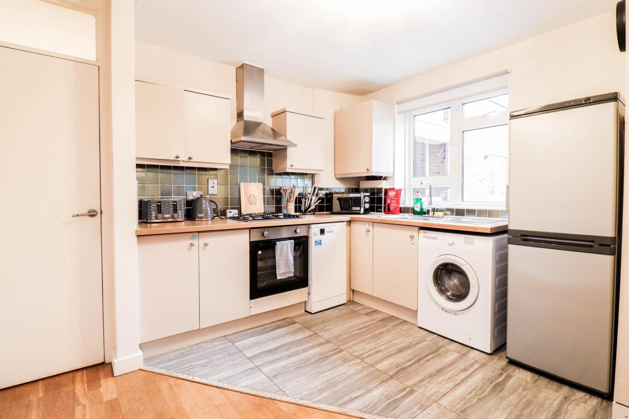 Appartamento Bright And Well-kept 2 Bed Flat! Russell Square *